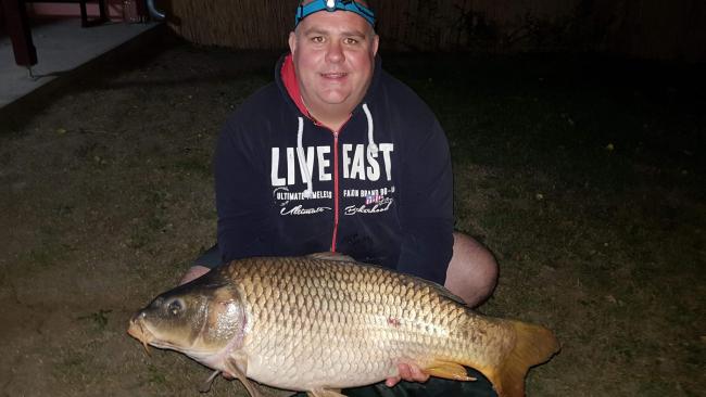 12.9kg